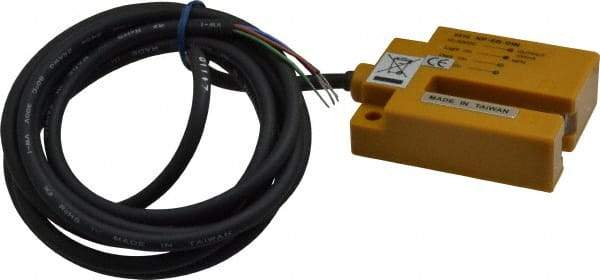Extech - Tachometer Photoelectric Sensor - Use with 461950 1/8 DIN Panel Tachometer - Americas Tooling