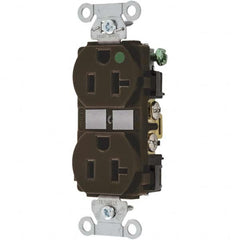 Hubbell Wiring Device-Kellems - 125V 20A NEMA 6-20R Hospital Grade White Straight Blade Duplex Receptacle - Americas Tooling