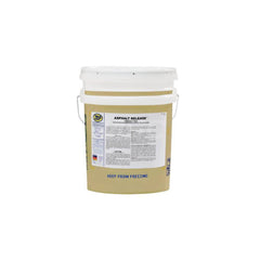 Automotive Sealants & Gasketing; Type: Asphalt Release Agent - Freeze Free; Container Size: 5 Gal. Pail; Minimum Temperature (F): 40.000; Maximum Temperature (F): 120.000; Color: White; Opaque; Container Type: Pail