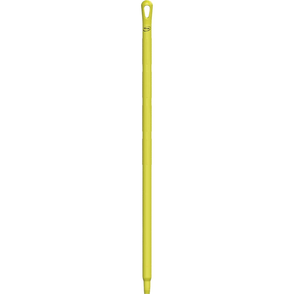 Remco - Broom/Squeegee Poles & Handles Connection Type: European Threaded Handle Material: Polypropylene - Americas Tooling