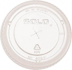 Solo - PETE Flat Straw-Slot Cold Cup Lids, Fits 16-24 oz, 100/Pack, 10 Packs/Carton - Clear - Americas Tooling