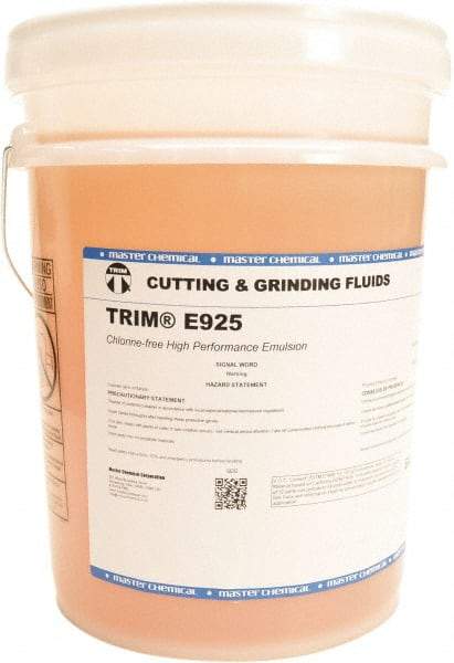 Master Fluid Solutions - Trim E925, 5 Gal Pail Emulsion Fluid - Water Soluble, For Cutting, Drilling, Sawing, Grinding - Americas Tooling