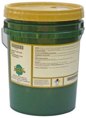 Oak Signature - Oakflo DSY 910, 5 Gal Pail Cutting & Grinding Fluid - Synthetic, For Drilling, Milling, Sawing, Tapping, Turning - Americas Tooling