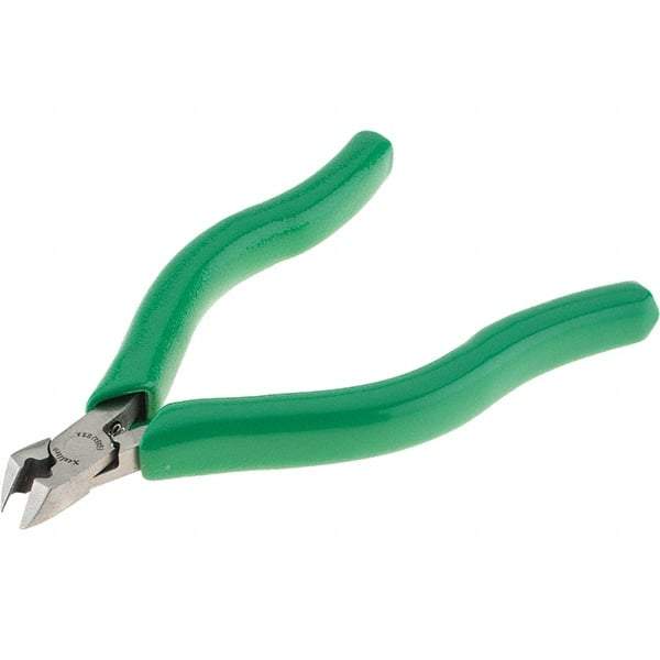 Xcelite - 138mm OAL, 20 AWG Capacity, Diagonal Cutter - 7/16" Jaw Length x 11mm Jaw Width, Angled Tip Head - Americas Tooling