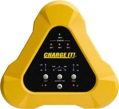 Solar - 6/12 Volt Automatic Charger - 6 Amps/2 Amps - Americas Tooling