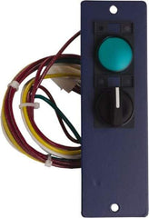 Schneider Electric - Contactor Enclosed Starter Instakit IEC TeSys, Selector Switch - For Use with Instakits - Americas Tooling