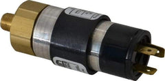 United Electric Controls - 1,500 Max psi, Compact Cylindral Pressure Switch - 1/8 Thread - Americas Tooling