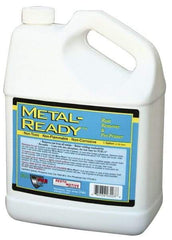 POR-15 - Automotive Metal Preparation - 1 Gal Jug with Empty Spray Bottle - Americas Tooling