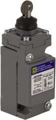 Square D - SPDT, NC/NO, 600 VAC at 1.20 Amp, 600 VDC at 0.10 Amp, Screw Terminal, Roller Plunger Actuator, General Purpose Limit Switch - 1, 2, 4, 6, 12, 13, 6P NEMA Rating, IP66 IPR Rating - Americas Tooling