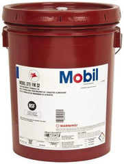 Mobil - 5 Gal Pail Mineral Hydraulic Oil - ISO 32, 31.9 cSt at 40°C & 5.5 cSt at 100°F, Food Grade - Americas Tooling