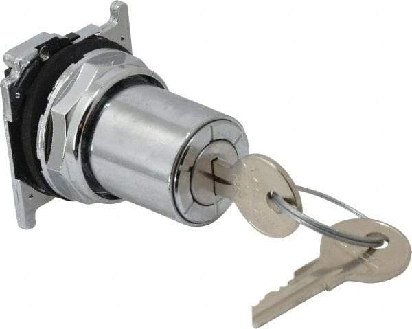 Eaton Cutler-Hammer - 30-1/2mm Mount Hole, 3 Position, Key Operated, Selector Switch Only - Silver, Momentary (MO) - Americas Tooling