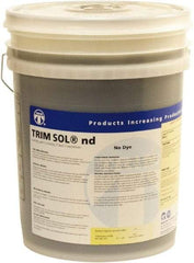 Master Fluid Solutions - Trim SOL nd, 5 Gal Pail Cutting & Grinding Fluid - Water Soluble, For Cutting, Grinding - Americas Tooling