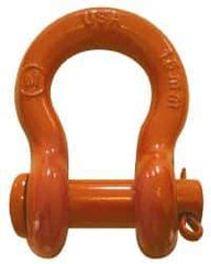 CM - 3/8" Nominal Chain Size, 1.5 Ton Carbon Steel Round Anchor Shackle - 17/32" Diam, 7/16" Pin Diam, 21/32" Wide Inside Jaw, 15/16" Inside Width - Americas Tooling