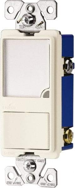 Cooper Wiring Devices - 1 Pole, 120 VAC, 15 Amp, Flush Mounted, Combination Switch with Night Light - NonNEMA Configuration, 1 Switch, Back Side Wiring, Thermoplastic Material, cULus Listed, NOM 426 Standard - Americas Tooling