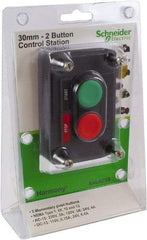 Schneider Electric - 2 Operator, Flush Pushbutton Control Station - Marche-Arret (Legend), Momentary Switch, NO/NC Contact, NEMA 1, 12, 13, 3, 3R, 4 - Americas Tooling