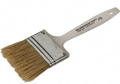 Wooster Brush - 2-1/2" Flat Hog Chip Brush - 1-11/16" Bristle Length, 5" Plastic Beavertail Handle - Americas Tooling