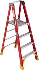 Werner - 96" 5 Step Ladder - 300 Lb Capacity, 72" Platform Height, 30-1/2" Base Width x 54-3/4" Depth - Americas Tooling