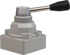 Value Collection - 1/2" NPT Manual Mechanical Valve - 4-Way, 3 Position, Bottom Ported, 0.976 CV Rate & 127.98 Max psi - Americas Tooling