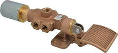 Parker - 1/2" NPT HD Manual Spool Valve - 4-Way Spring Return, Pedal Type, Foot Bracket Mounting & 4.97 CV Rate - Americas Tooling