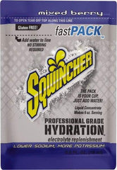 Sqwincher - Pack Mixed Berry Activity Drink - Liquid Concentrate, Yields 0.6 oz - Americas Tooling