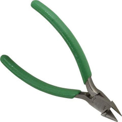 Xcelite - 4" OAL, Semi-Flush Wire Cutter - 13/32" Jaw Length x 7/16" Jaw Width, Slim Tapered Head, ESD Cushion Handle - Americas Tooling