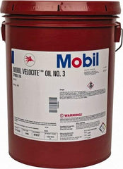 Mobil - 5 Gal Pail Mineral Spindle Oil - ISO 2, 2.1 cSt at 40°C & 0.95 cSt at 100°C - Americas Tooling