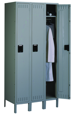 72"W x 18"D x 72"H Sixteen Person Locker (Each opn. To be 12"w x 18"d) with Coat Rod, w/6"Legs, Knocked Down - Americas Tooling