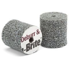 Scotch-Brite Deburr and Finish PRO Unitized Wheel 1″ × 1″ × 3/16″ 6C MED+ - Americas Tooling